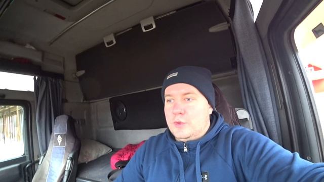ТРУДИМСЯ НА ПАРУ С VOLVO, ДИЧАЙШИЕ ПРОБКИ В ЦЕНТРЕ,БОЛЬШЕ ТУДА НЕ НОГОЙ... смотреть онлайн