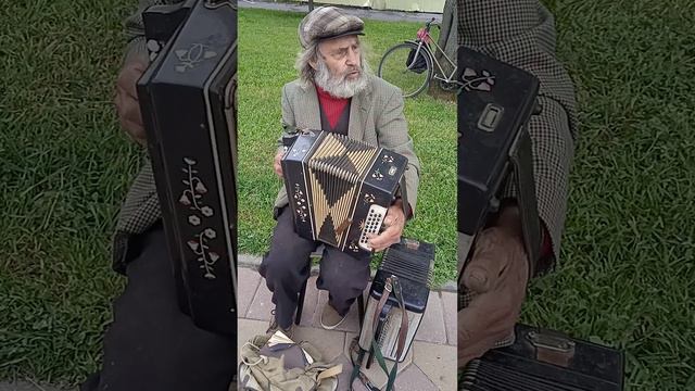 А ИНАЧЕ ЗАЧЕМ НА ЗЕМЛЕ ЭТОЙ ВЕЧНОЙ ЖИВУ..народный маэстро#новостишоубизнеса #удивительныелюди#песн смотреть онлайн