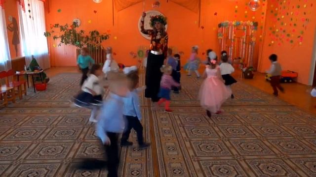 Утренник "Здравствуй, красавица осень " смотреть онлайн