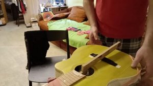 Приклеивание подставки (бриджа) к гитаре