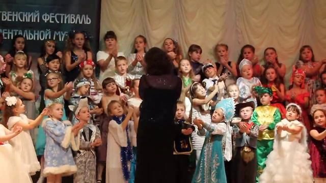 Наступает Новый год смотреть онлайн