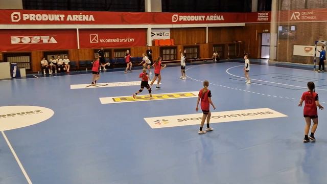 Plzeňská Liga Cheb - DHC B vs Slavie B смотреть онлайн