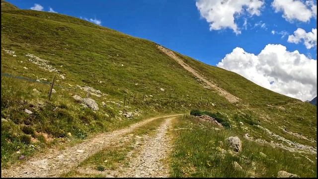 1 Hour Scenic Indoor Cycling Bike Workout Alps Italy Strava Ultra HD Video