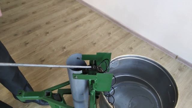 Картофелесажалка - Ивьевский колледж смотреть онлайн