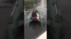 Перевернул Лёха лодку! Смотрите до конца ?