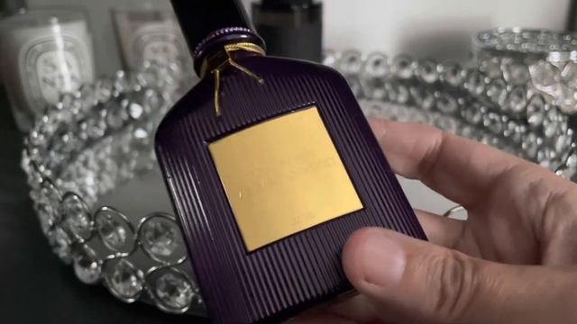 Fragrance Friday: February Perfume Tray смотреть онлайн