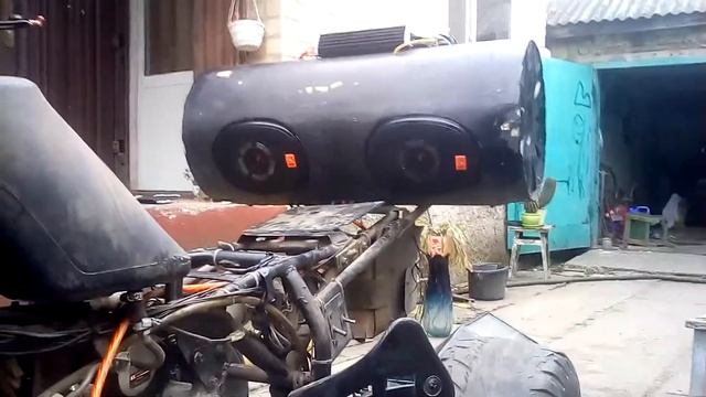 АВТОЗВУК С САБВУФЕРОМ на квадроцикле смотреть онлайн