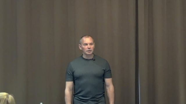 Тратим деньги в удовольствие. Александр Палиенко. смотреть онлайн