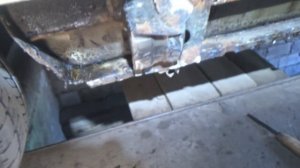 Сварка кузова ВАЗ 2106 1991 г.в. Осмотр состояния. Замена порога. Подгонка нестандартных дверей.