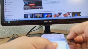 Как легко отклеить заднюю крышку телефона