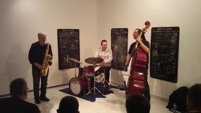 Lew Tabackin Live смотреть онлайн