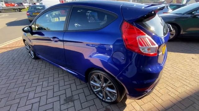 Ford Fiesta 1.0T EcoBoost ST-Line Euro 6 (s/s) 3dr EJ66MMV смотреть онлайн