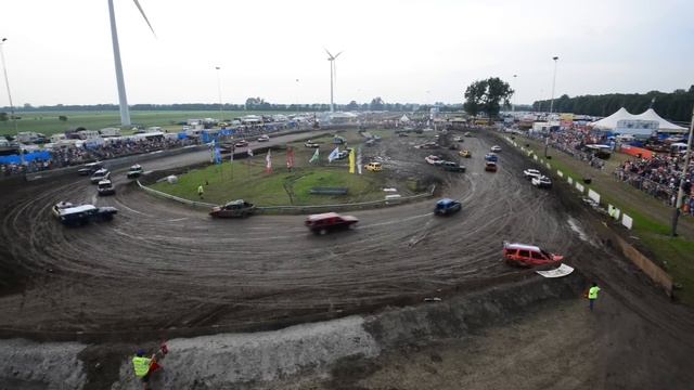 Ultimate Demolition Derby: Banger Racing at Foutecross смотреть онлайн