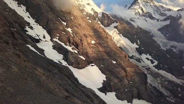 Mammut Nordwand Advanced Hardshell Jacket - Eiger Extreme смотреть онлайн