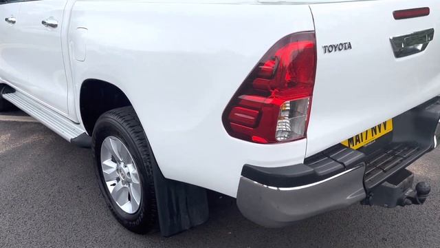 2017 Toyota Hilux 2.4 D4-D Icon Double Cab pick up for sale @VansTodayWorcester смотреть онлайн
