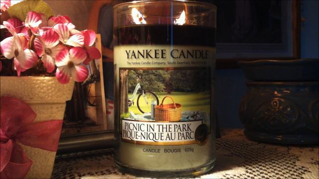 Yankee Candle Review: Picnic In The Park смотреть онлайн