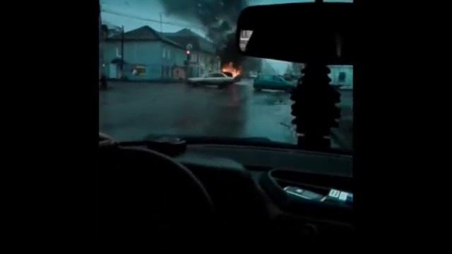 Возгорание авто. Мичуринск.wmv смотреть онлайн