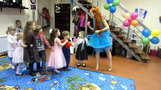 Аниматор Анна Кранц. День рождение. Игра змея) смотреть онлайн