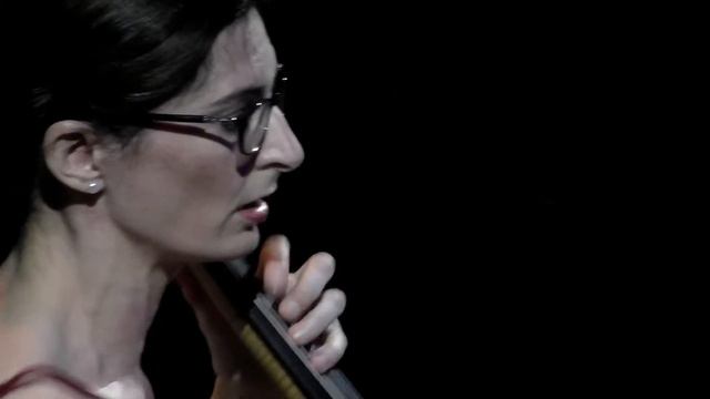 Uno (for singing cellist) смотреть онлайн