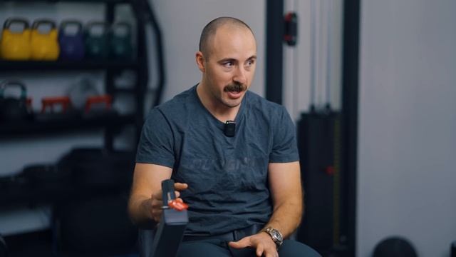 The Most Unique Leg Extension & Leg Curl in the World! смотреть онлайн