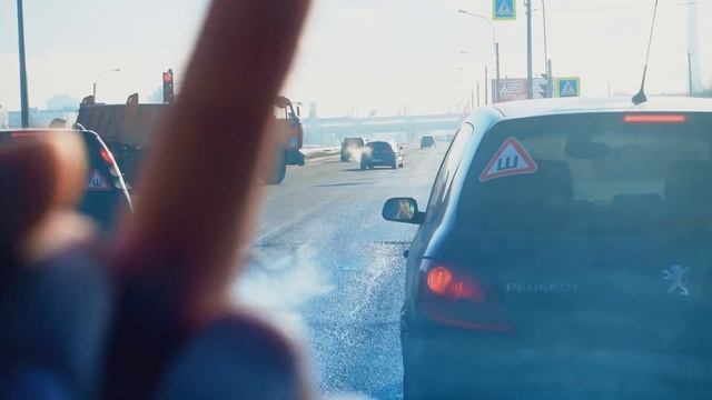 ВЛОГ МУЗЫЧЕНКО / ОДИН ДЕНЬ С THE HATTERS / С КЕМ СПИТ БАРАБАНЩИК