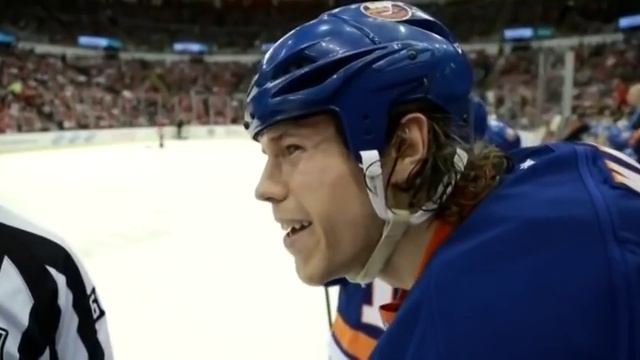 24/7 Red Wings/Maple Leafs - EP. 3 - Drew Miller/Matt Martin trash talk смотреть онлайн
