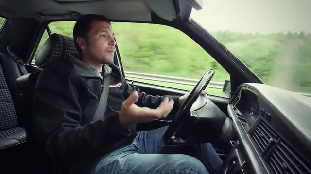 BMW E30 M3 Vs Mercedes-Benz 190E 2,3-16 