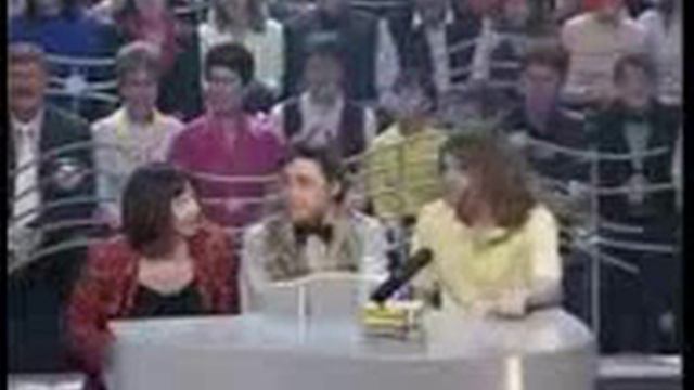 Два рояля Лисовская Валерия и Юрин Валерий - Паска смотреть онлайн