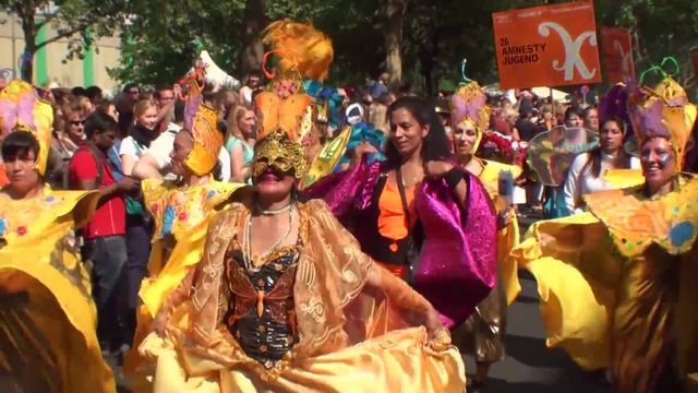 Karneval Der Kulturen In Berlin  2012