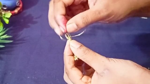 घर पर बनाए सुंदर अंगूर वाली झालर का गुच्छा/Golden beads Bunches for patola base home decor смотреть онлайн