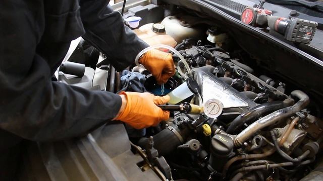 HOW TO: FORD 2.0 TDCi Kuga FUEL FILTER смотреть онлайн