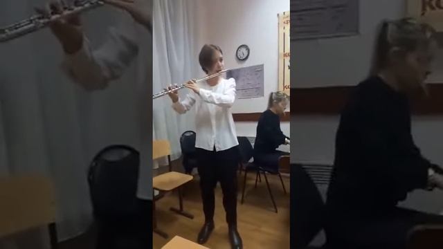 Перголези, концерт для флейты с оркестром. Куспиц Кира смотреть онлайн