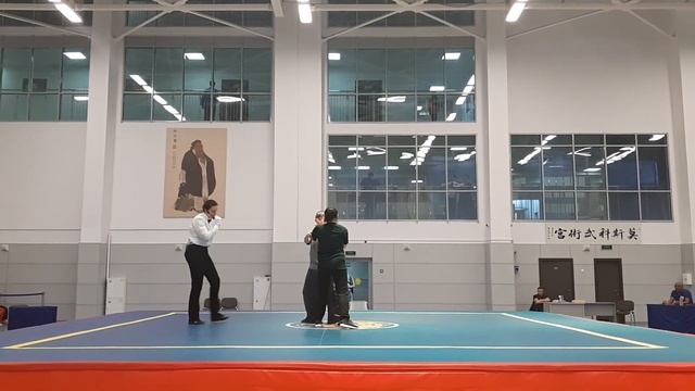 Бой за первое место туйшоу Звёзды ушу
