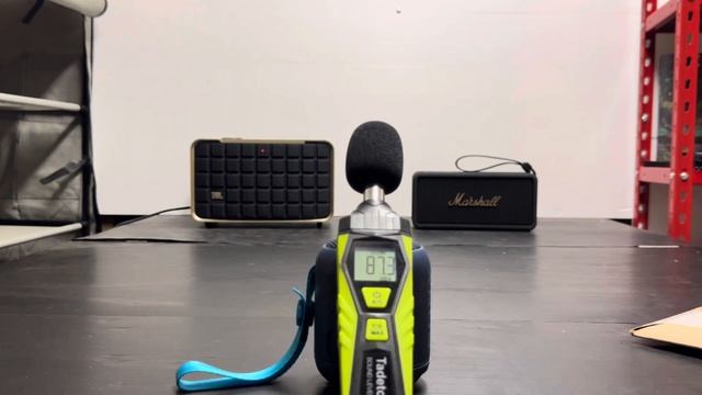 JBL Authentics 200 vs Marshall Middleton ? sound battle смотреть онлайн