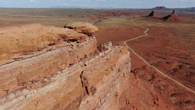 Valley of the Gods in Utah (4K) смотреть онлайн