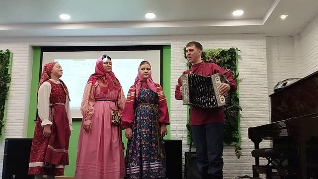 фольклорный ансамбль "Речка"- " Дедушка, дедушка" смотреть онлайн