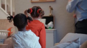 Topsy & Tim 101 - RAINY HOUSE | Topsy and Tim Full Episodes