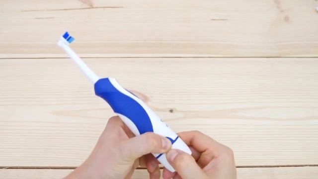 Oral B DB4010 Pro Expert электрическая зубная щетка на батарейках обзор распаковки смотреть онлайн