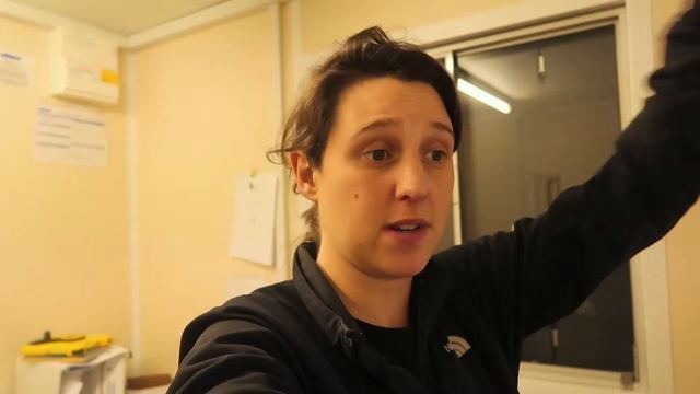 Looking after the CONSTRUCTION site and Explaining Setting out work смотреть онлайн