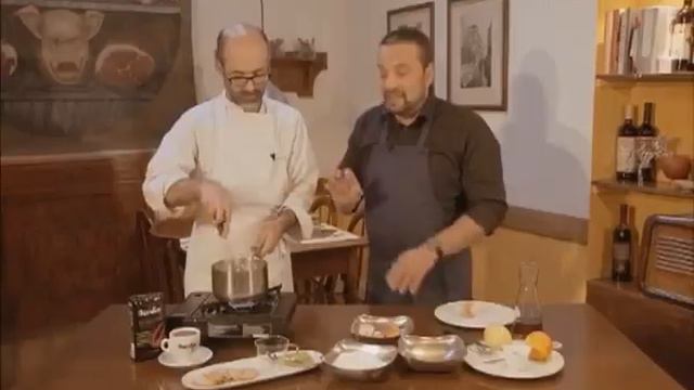 Как готовят блюдо "Сабайони" | Світ на смак смотреть онлайн