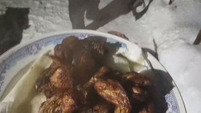 Ужин в казане на костре в Рождество в - 30 смотреть онлайн