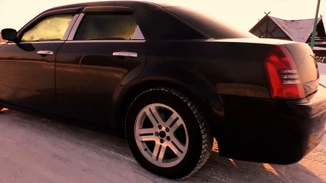 Аренда автомобиля для значимых мероприятий! Крайслер 300с смотреть онлайн