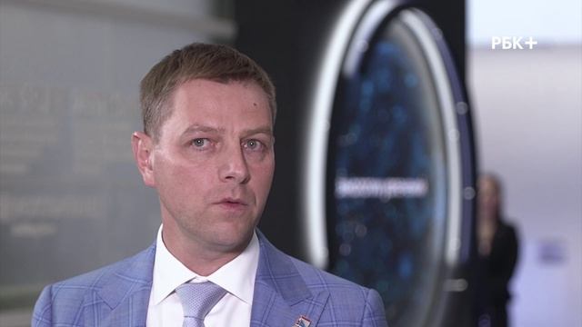 Пленарное заседание ПМЭФ и итоги форума