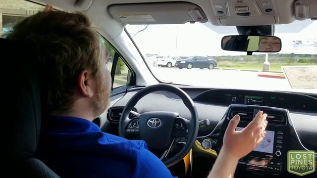 Toyota Prius Self Parking смотреть онлайн