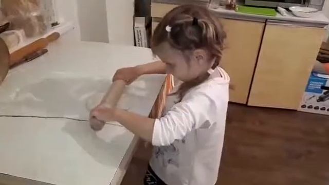 Массажик для теста смотреть онлайн