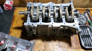 3ZZ FE Сборка блока  двигателя как правильно установить вкладыши