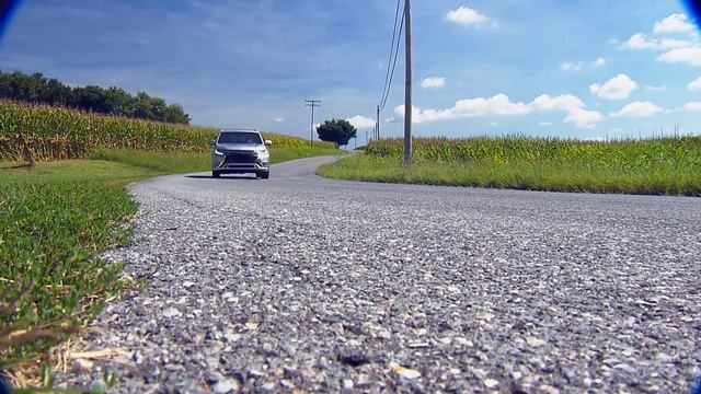 2019 Mitsubishi Outlander Plug-In Hybrid 8,500-Mile Update смотреть онлайн
