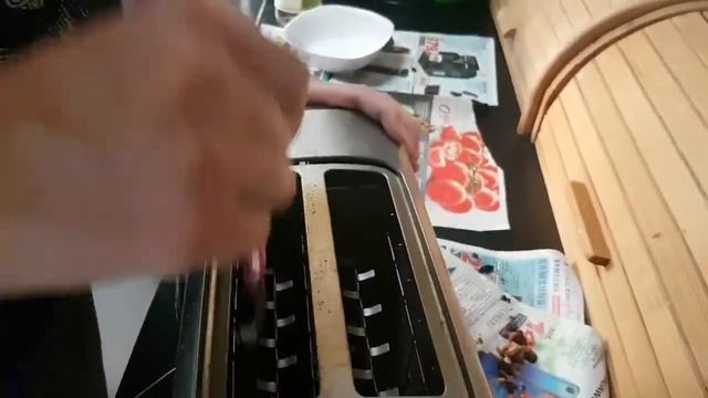 How To Clean A Toaster Inside - My Toaster Cleaning Secrets! смотреть онлайн