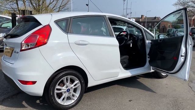FORD FIESTA 1.2 ZETEC смотреть онлайн