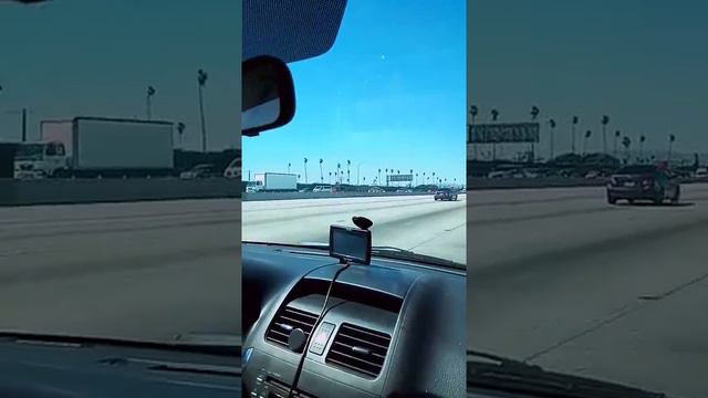 LA's Freeways: Los Angeles, California (Part 3)/ Лос Анжелеские автострады: Лос Анжелес, Калифорния смотреть онлайн